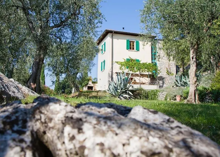 Rustiko-landhaus Mit Infinity-pool Und Seeblick By Interhome * Мальчезине